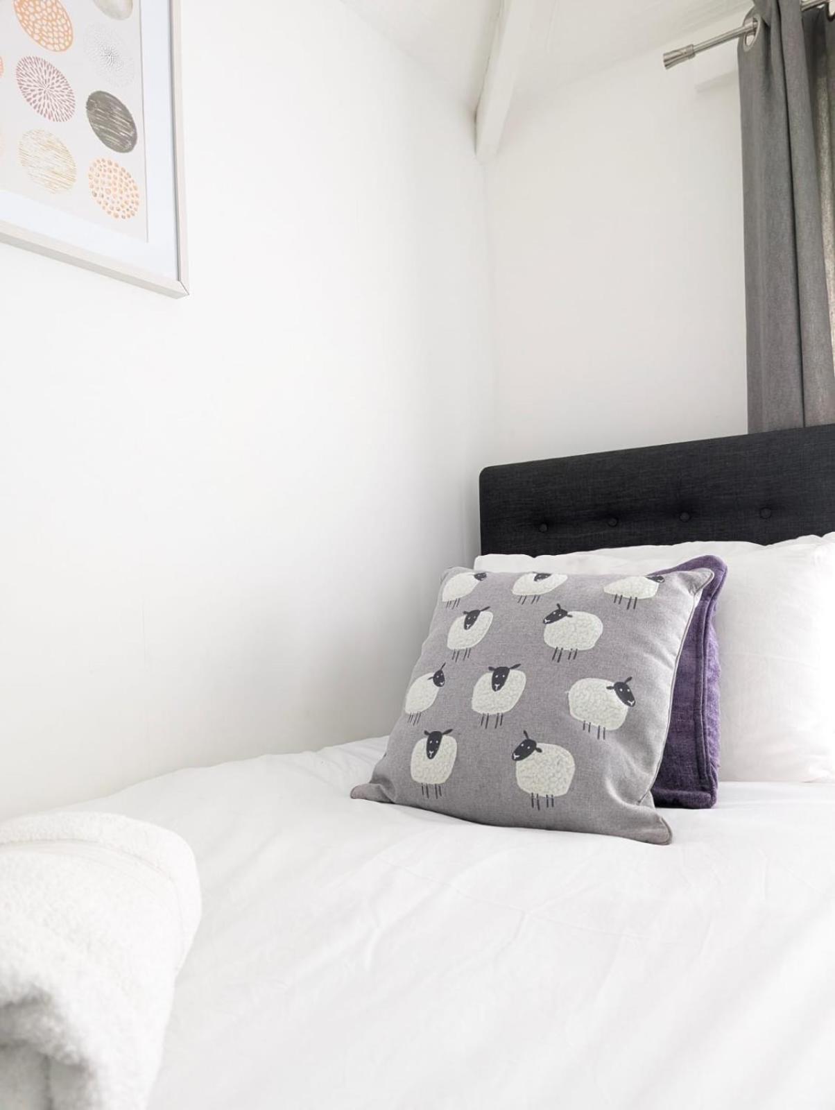 Apartmán 3Br-St Johns Hse-Free Parking-Workers-Kitchen-Wifi-Dog Friendly Doncaster Exteriér fotografie
